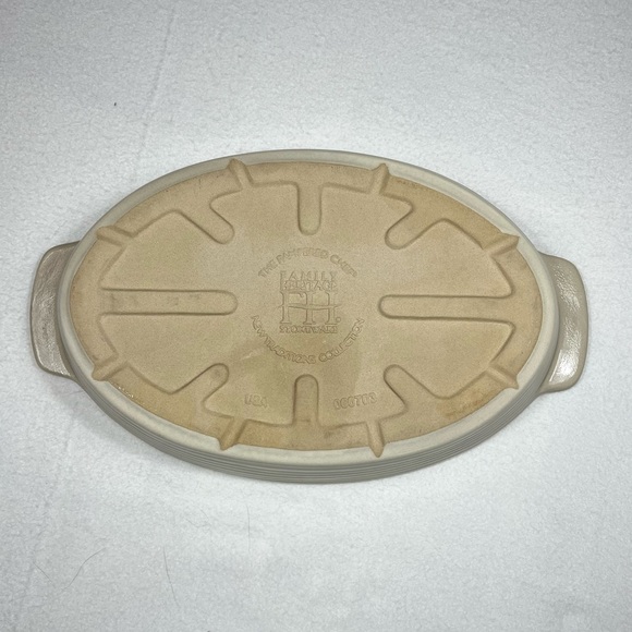 The Pampered Chef large oval glazed baker - Picture 10 of 11